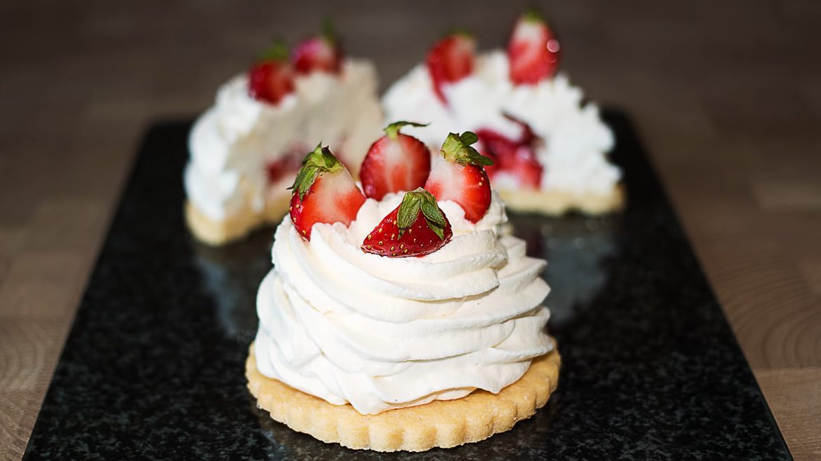 mini bezy pavlova - Featured
